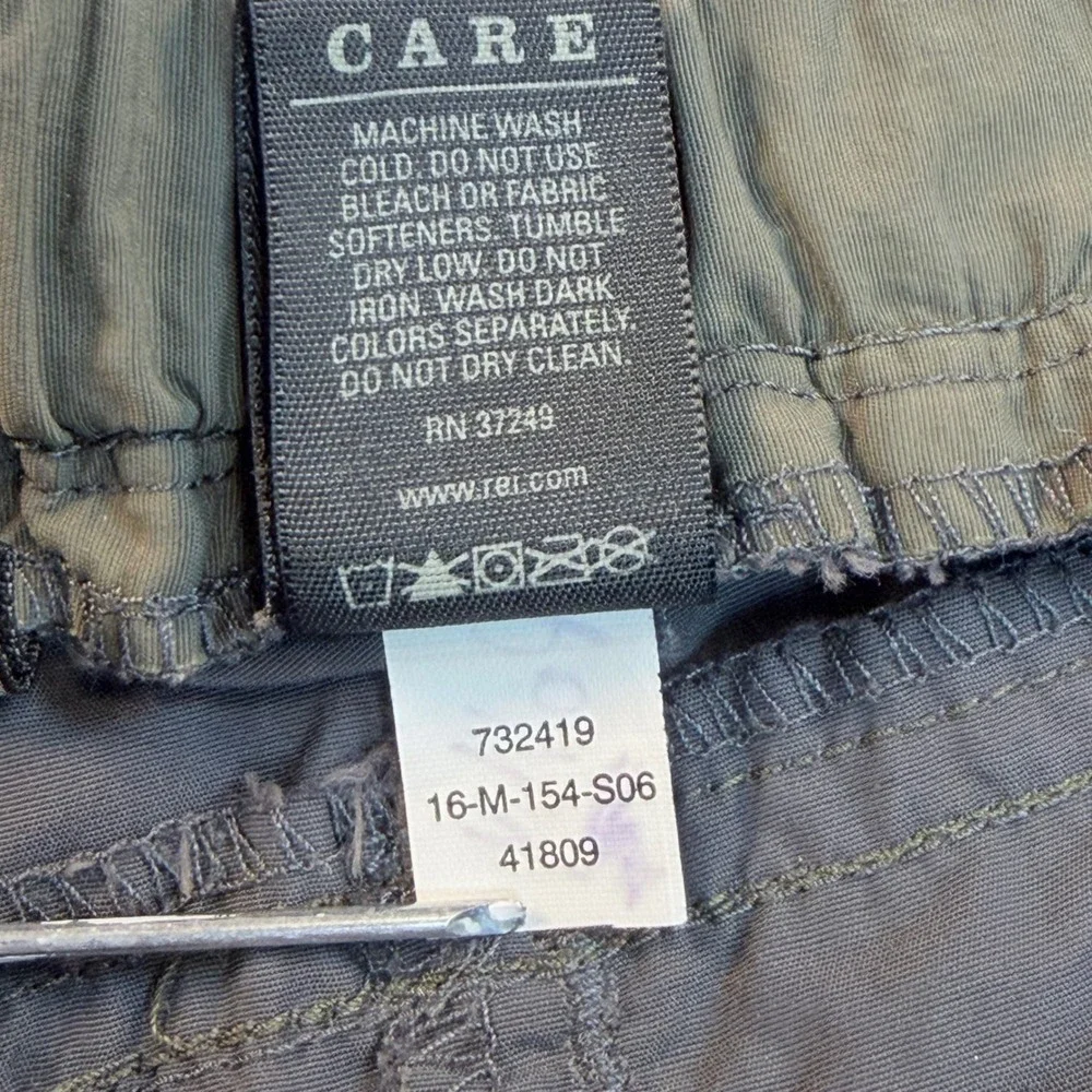 REI Convertible Hiking Pants Mens XL Gray Zip Off Cargo Nylon Outdoor Trail